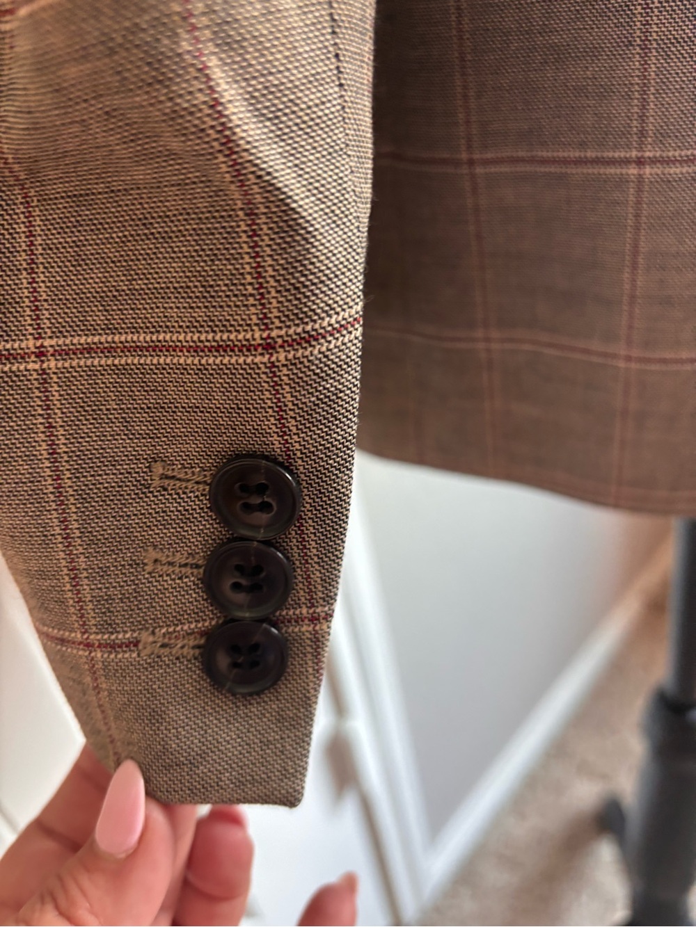 FRAME Women’s Plaid Windowpane Blazer L Gray Taupe Red Tailored - Picture 6 of 13